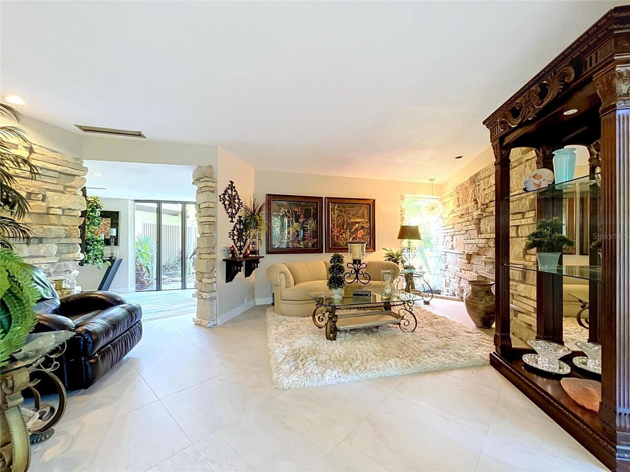 Listing Photo 33