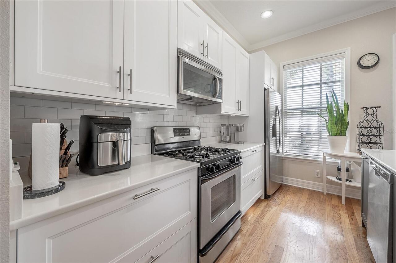 Listing Photo 15
