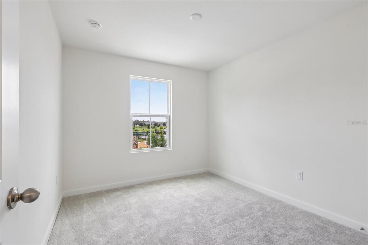 Listing Photo 20