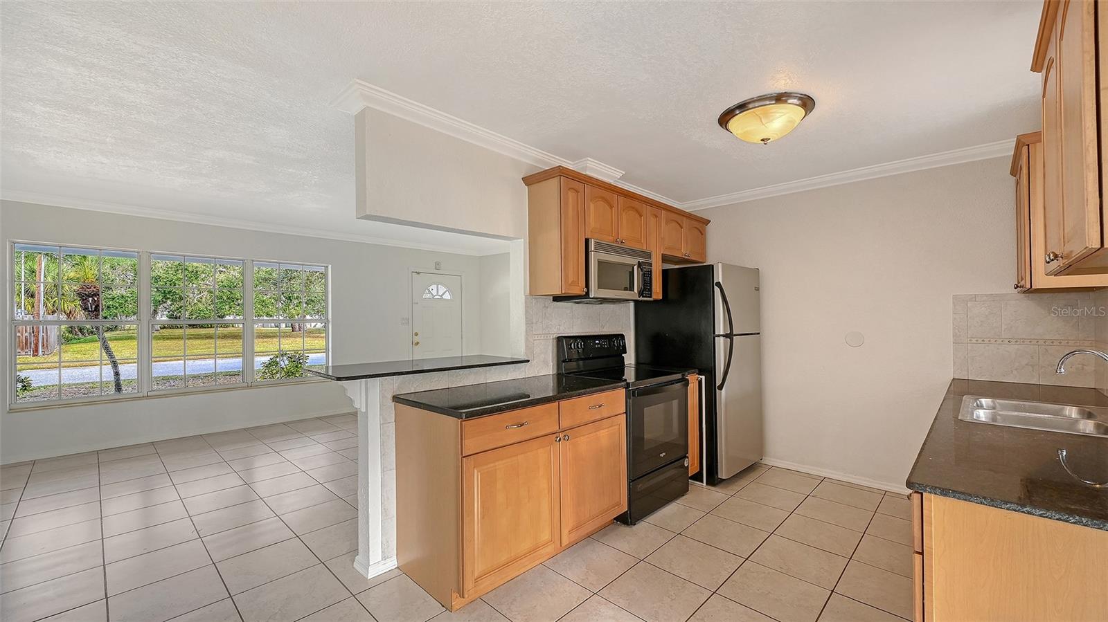 Listing Photo 10