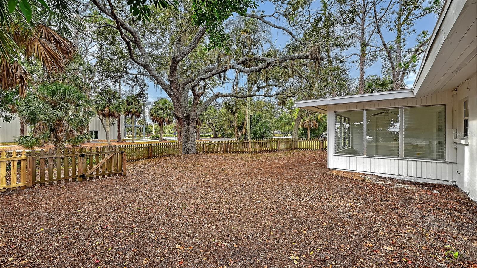 Listing Photo 29