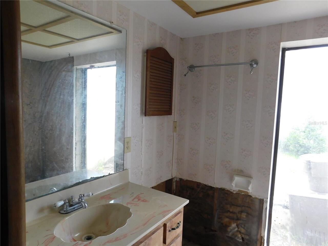 Listing Photo 22