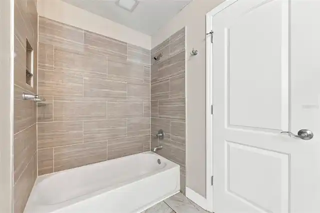 Listing Photo 34