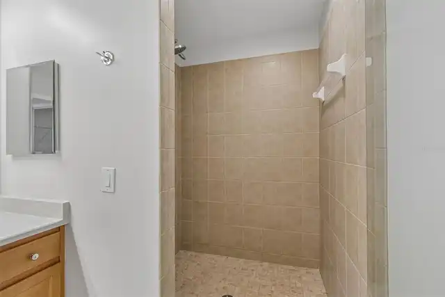 Listing Photo 35