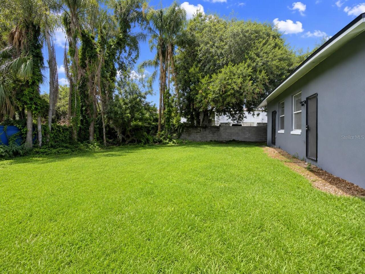 Listing Photo 9