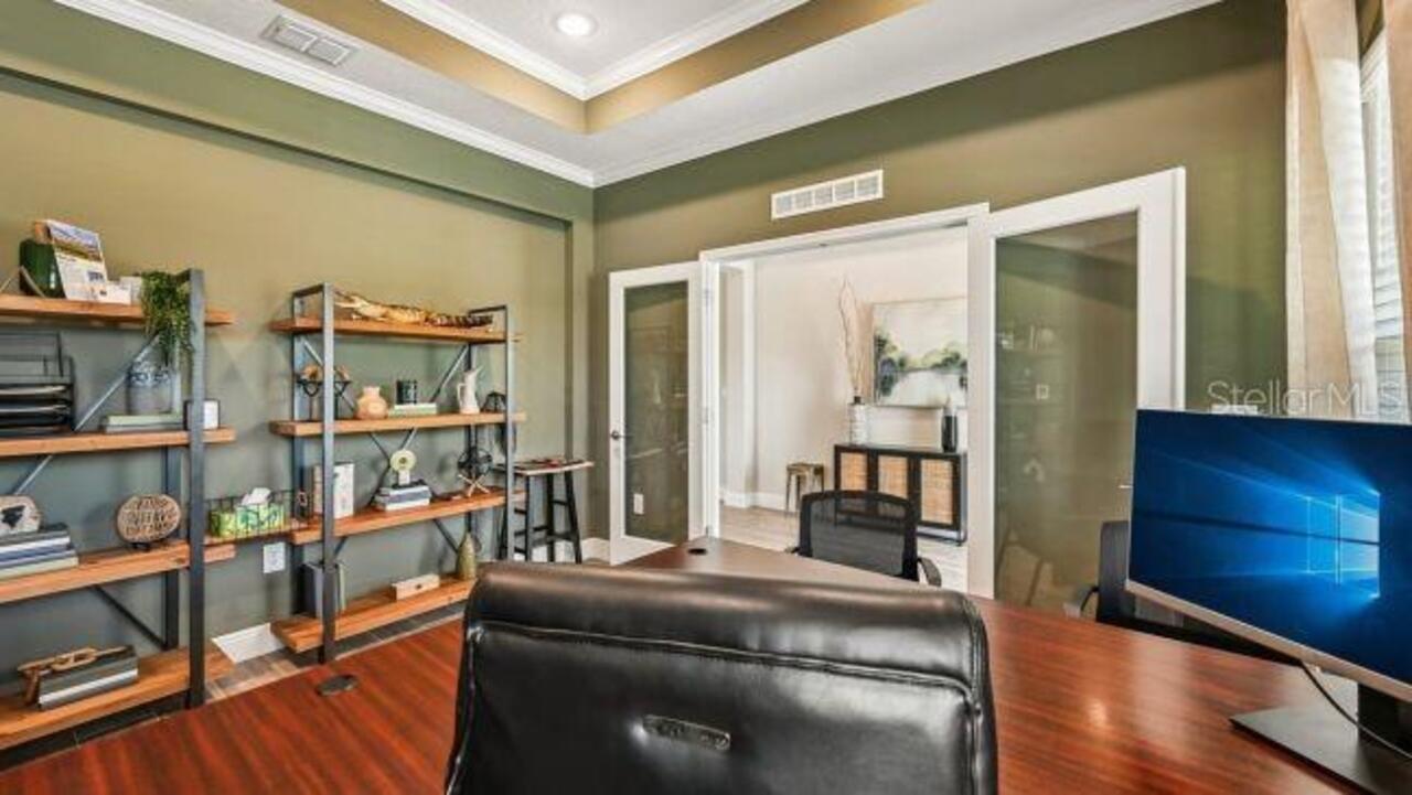 Listing Photo 14