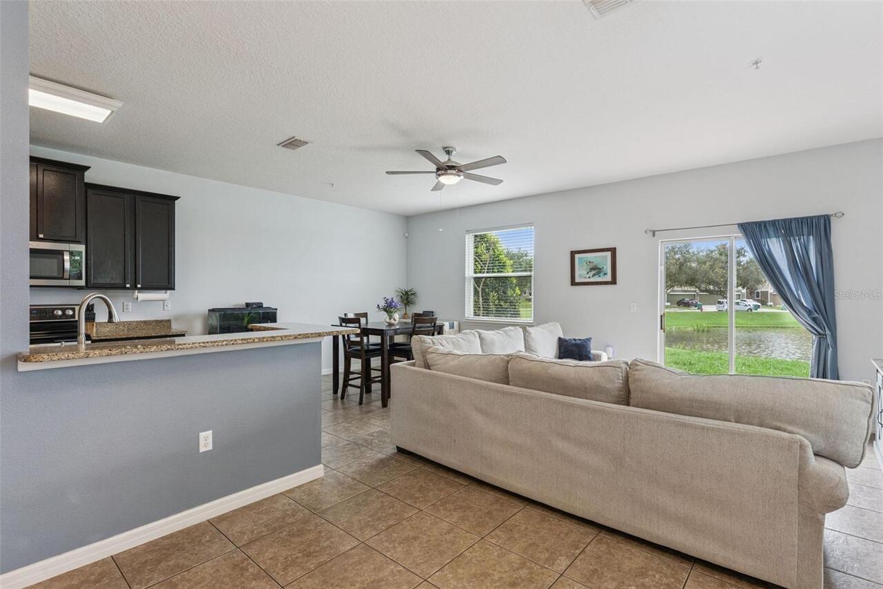 Listing Photo 12