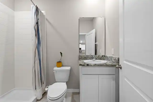 Listing Photo 15