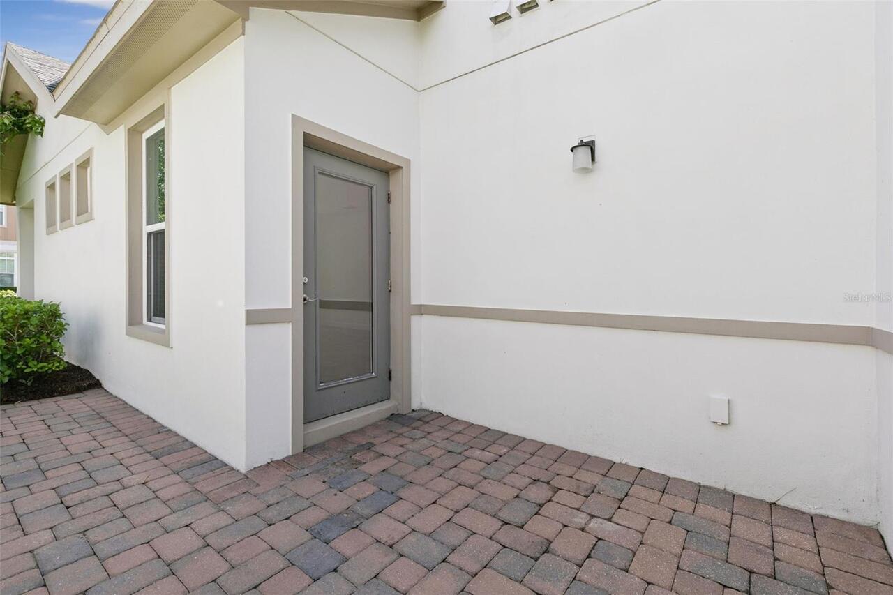 Listing Photo 7