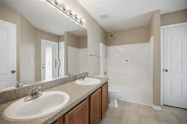 Listing Photo 25