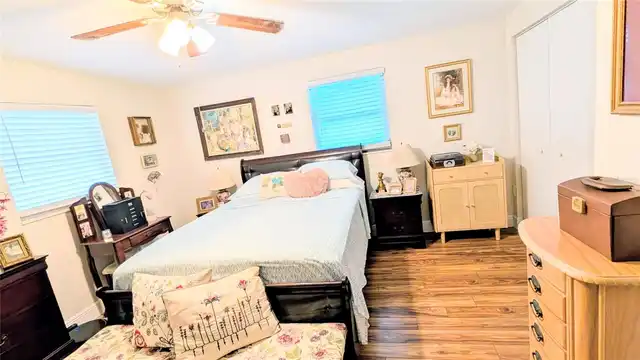 Listing Photo 7