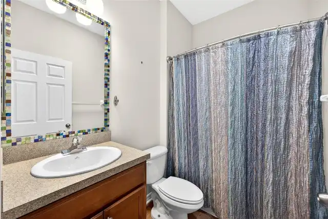 Listing Photo 22