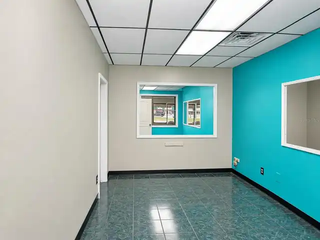 Listing Photo 7