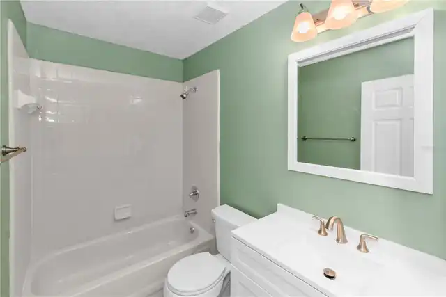 Listing Photo 21
