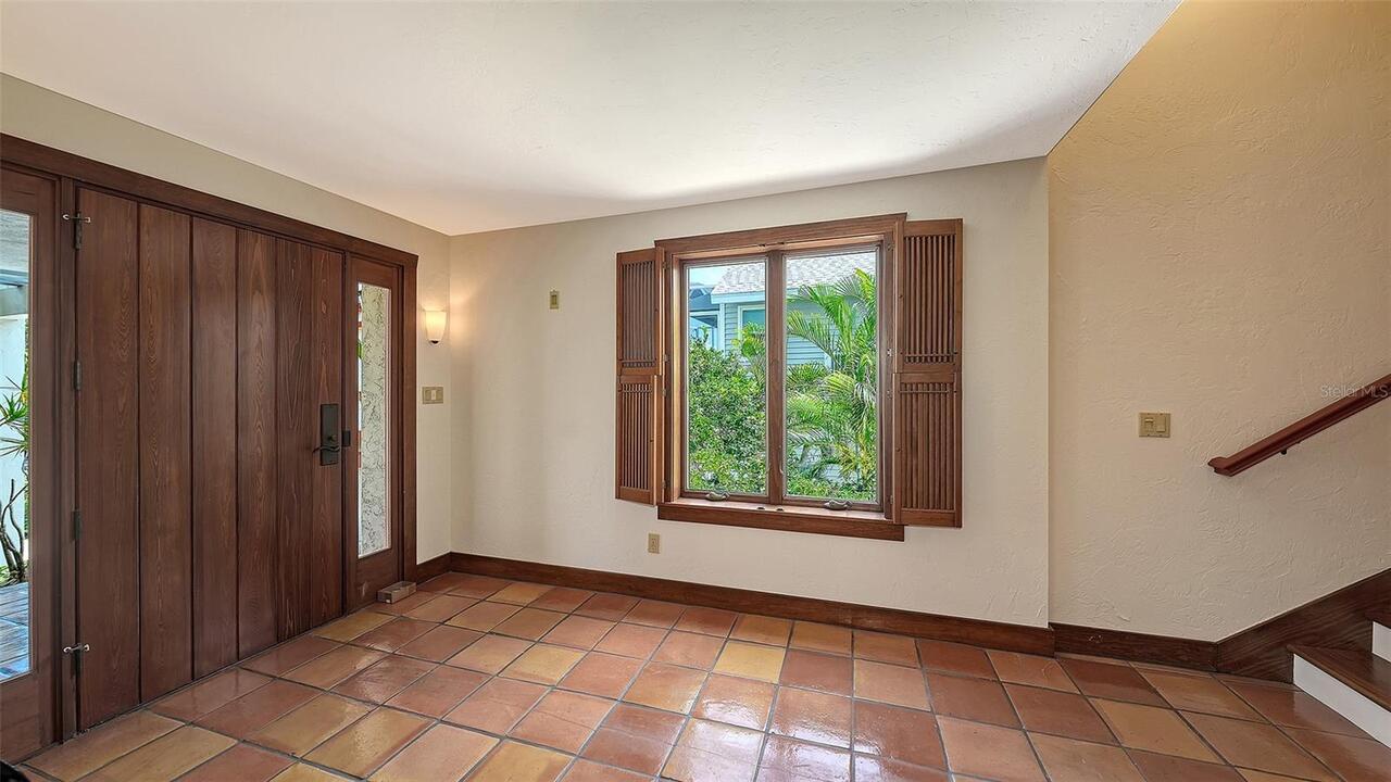 Listing Photo 6