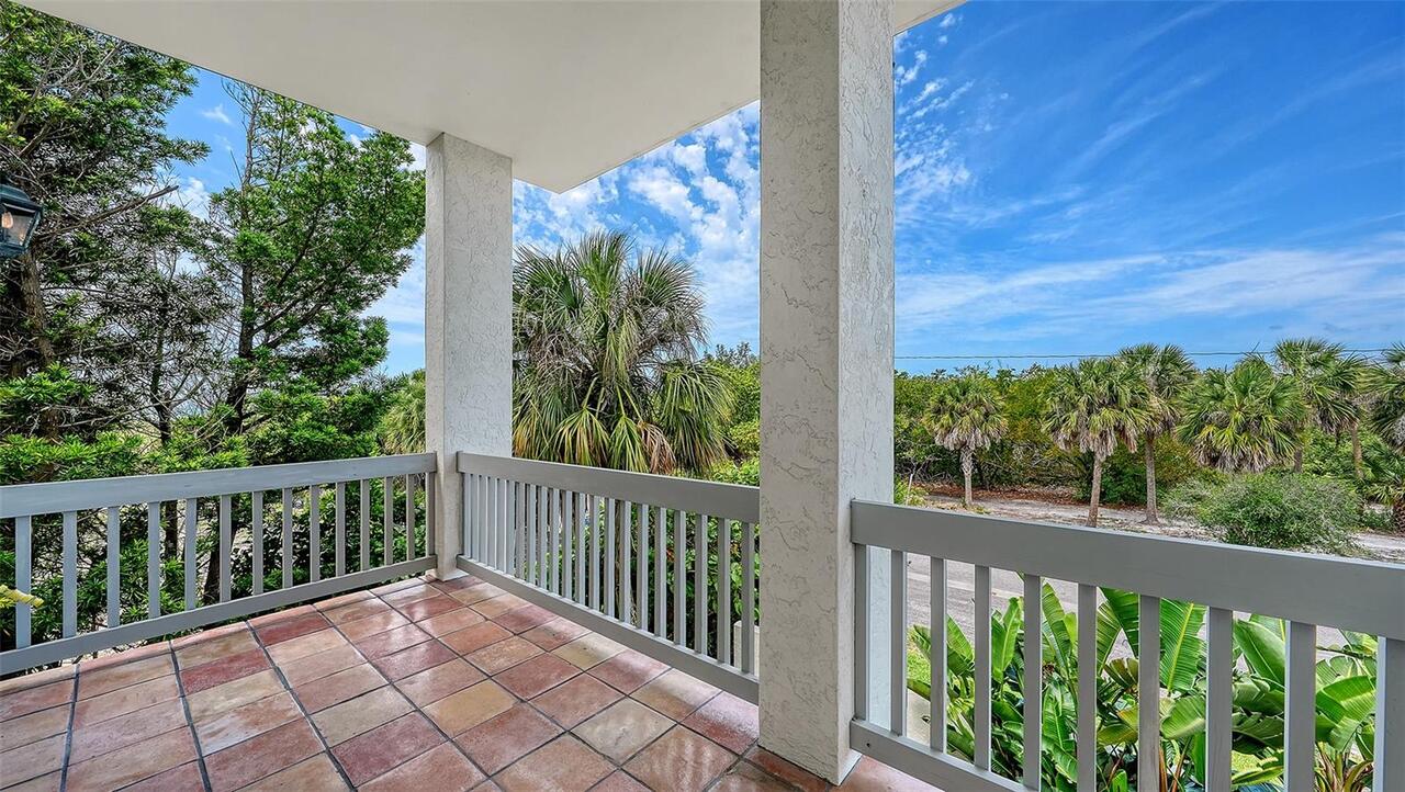 Listing Photo 33