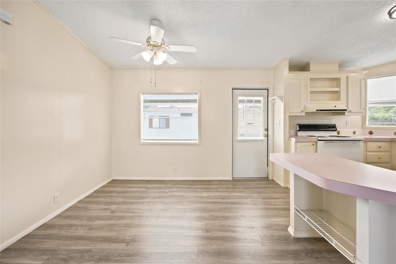 Listing Photo 7