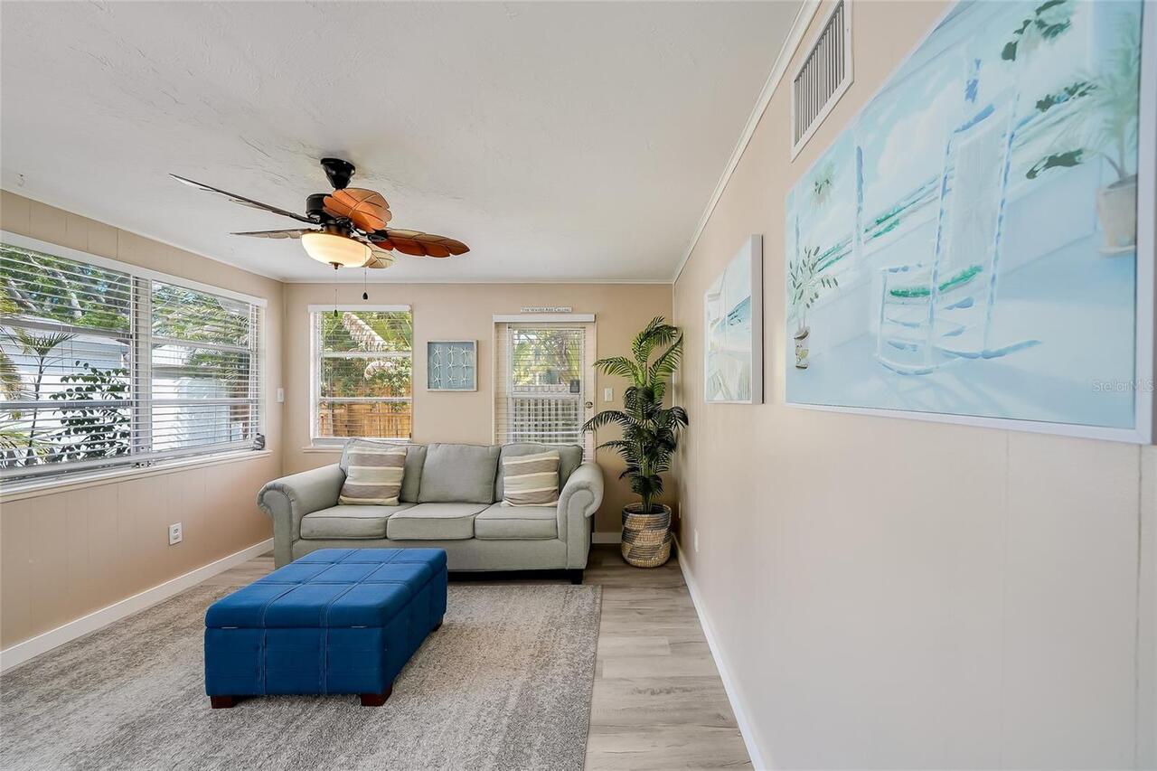 Listing Photo 17