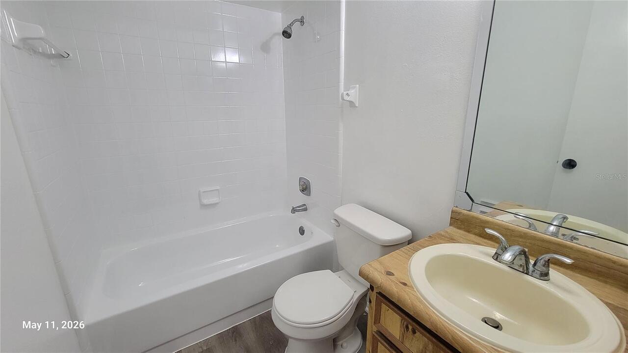 Listing Photo 17