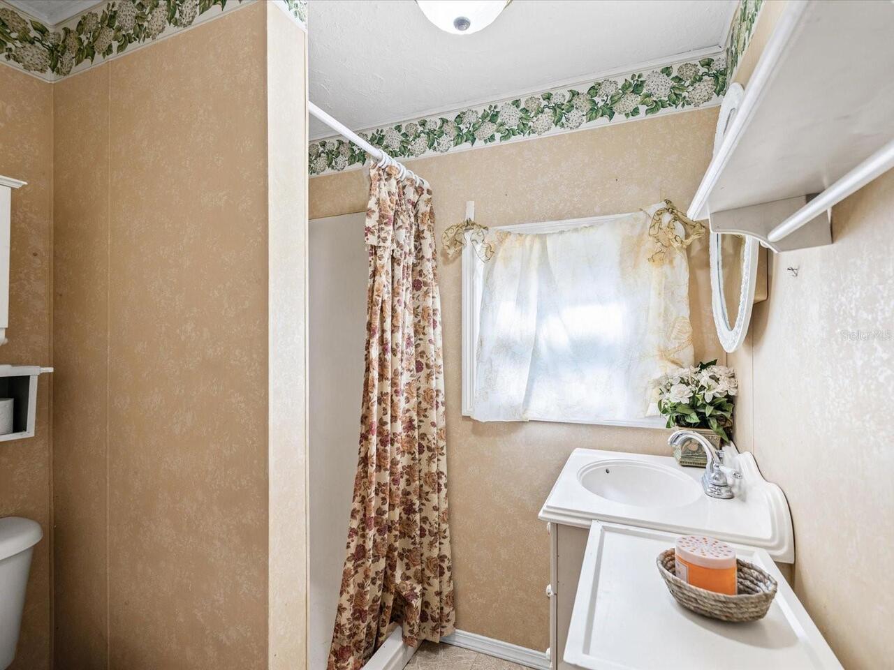 Listing Photo 22