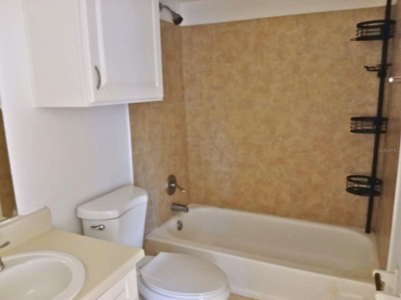 Listing Photo 16