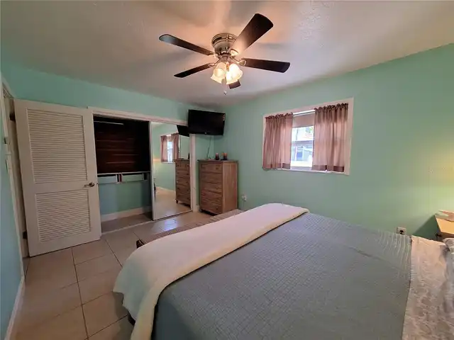 Listing Photo 17