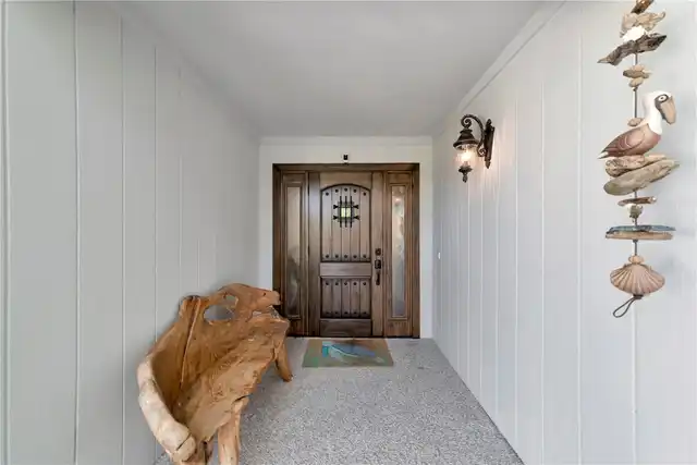 Listing Photo 12