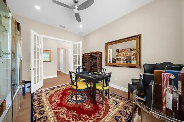 Listing Photo 18