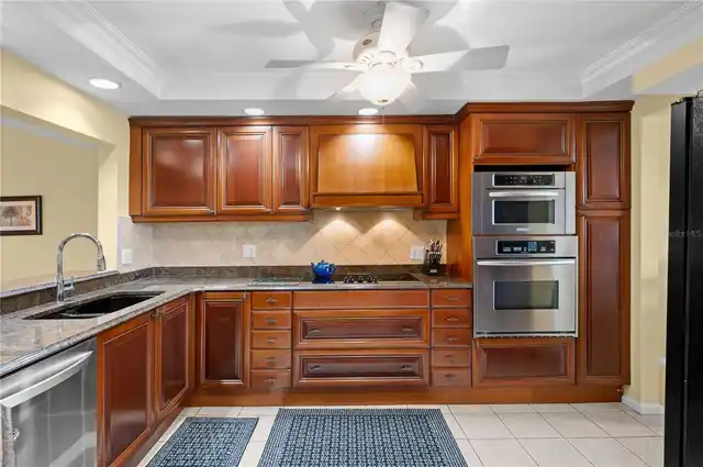 Listing Photo 16