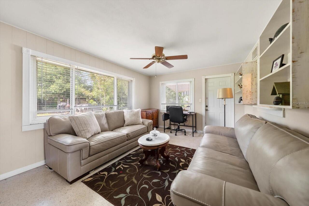 Listing Photo 15