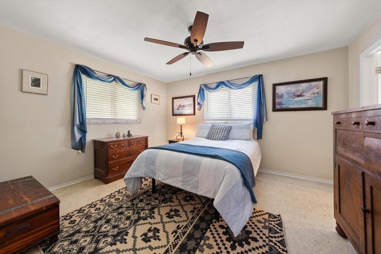 Listing Photo 16