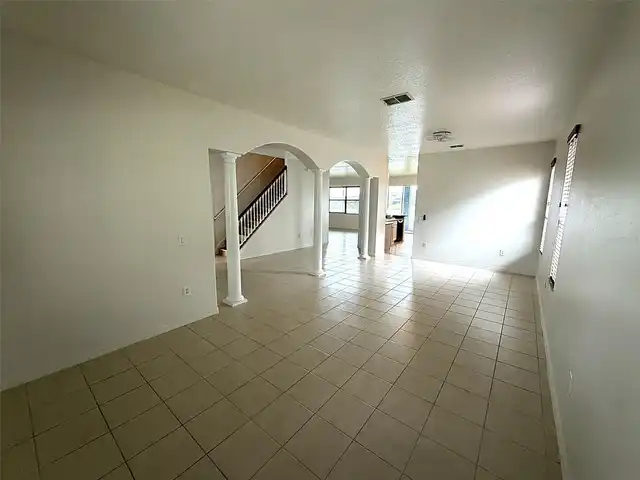 Listing Photo 13