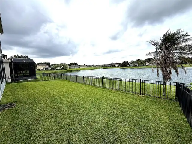 Listing Photo 15