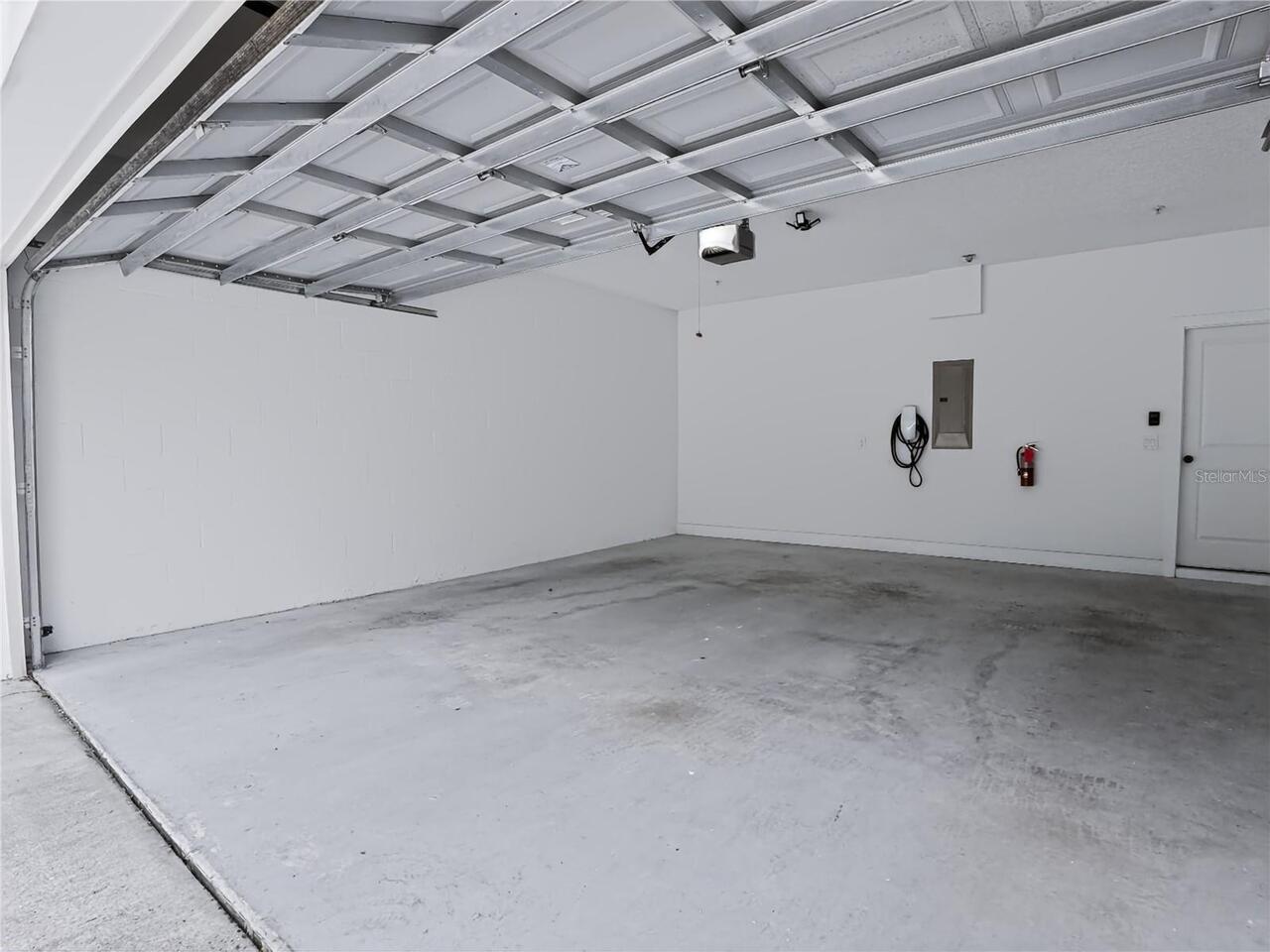 Listing Photo 24