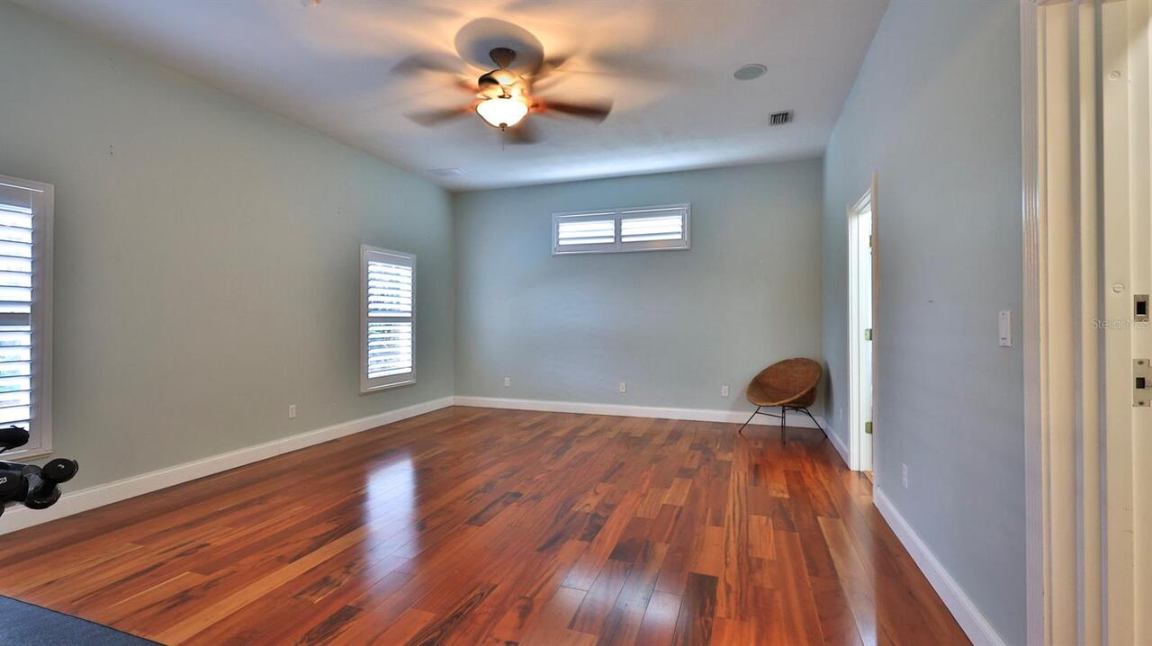 Listing Photo 31