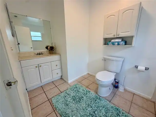 Listing Photo 10