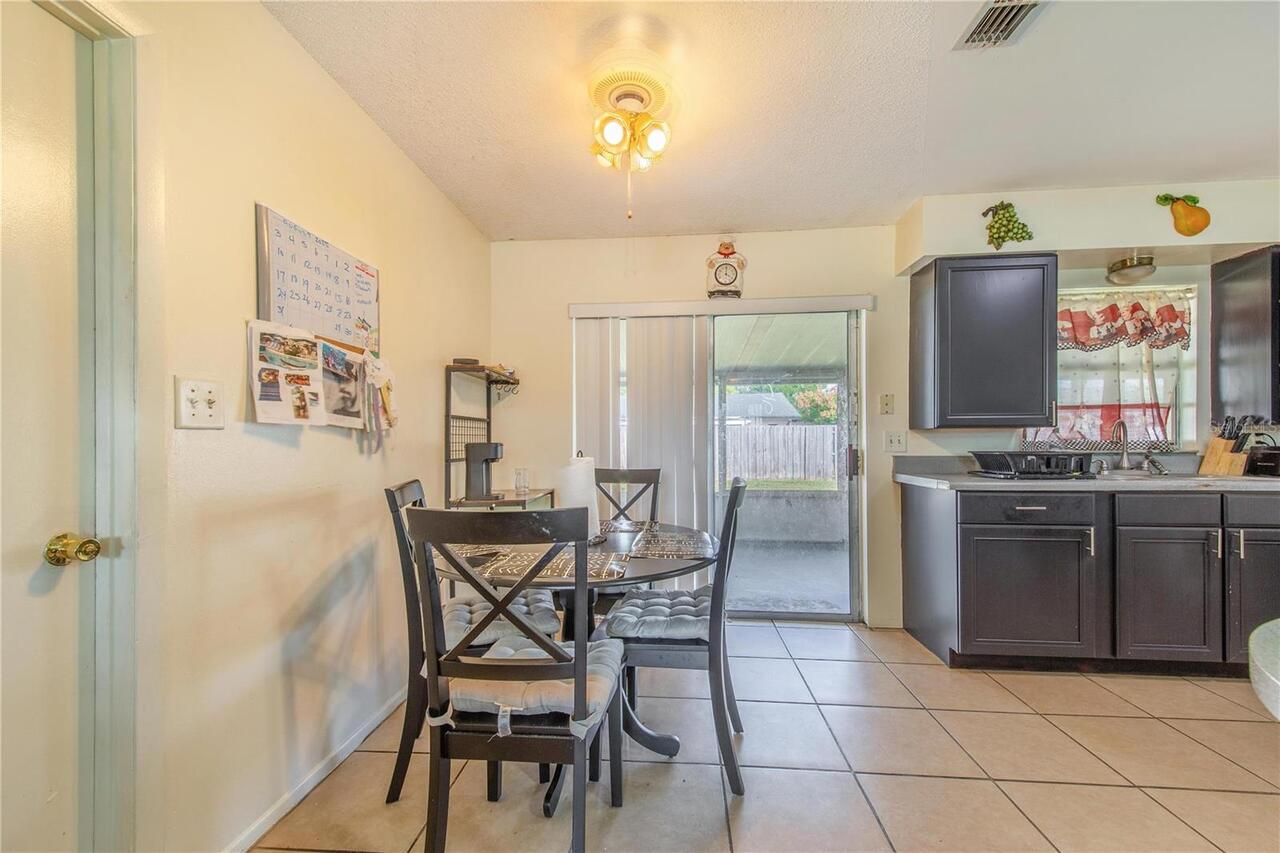 Listing Photo 12