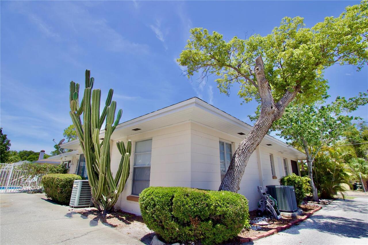 Listing Photo 11
