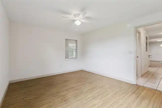 Listing Photo 27