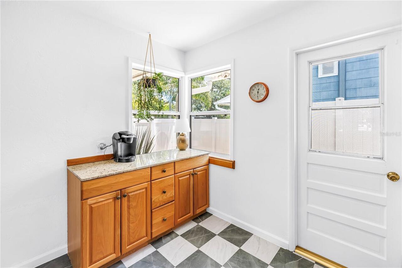 Listing Photo 17