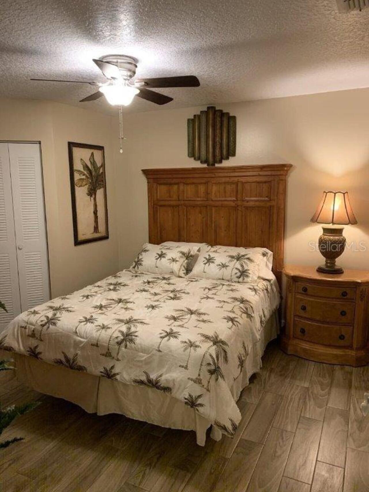 Listing Photo 10