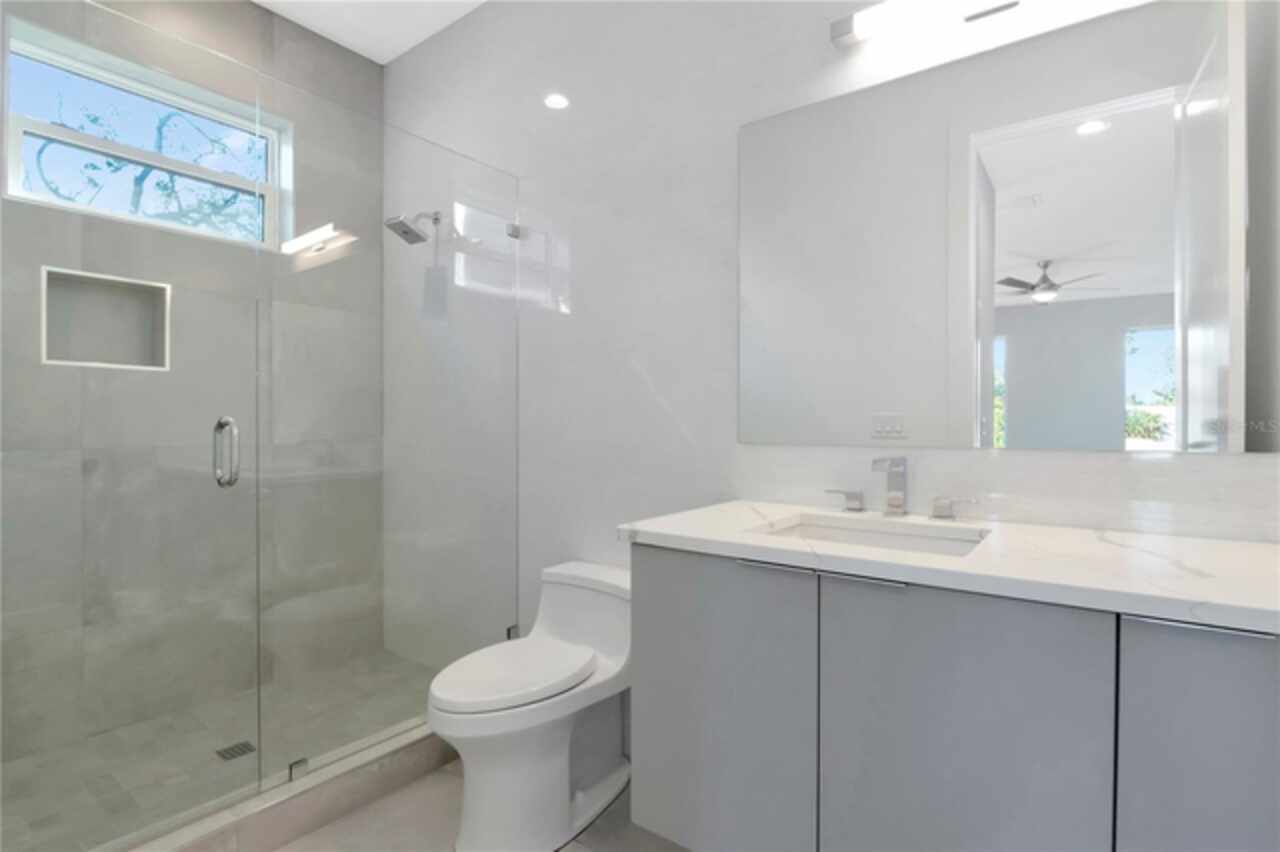 Listing Photo 42