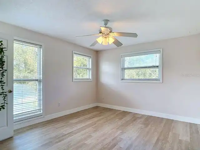 Listing Photo 44