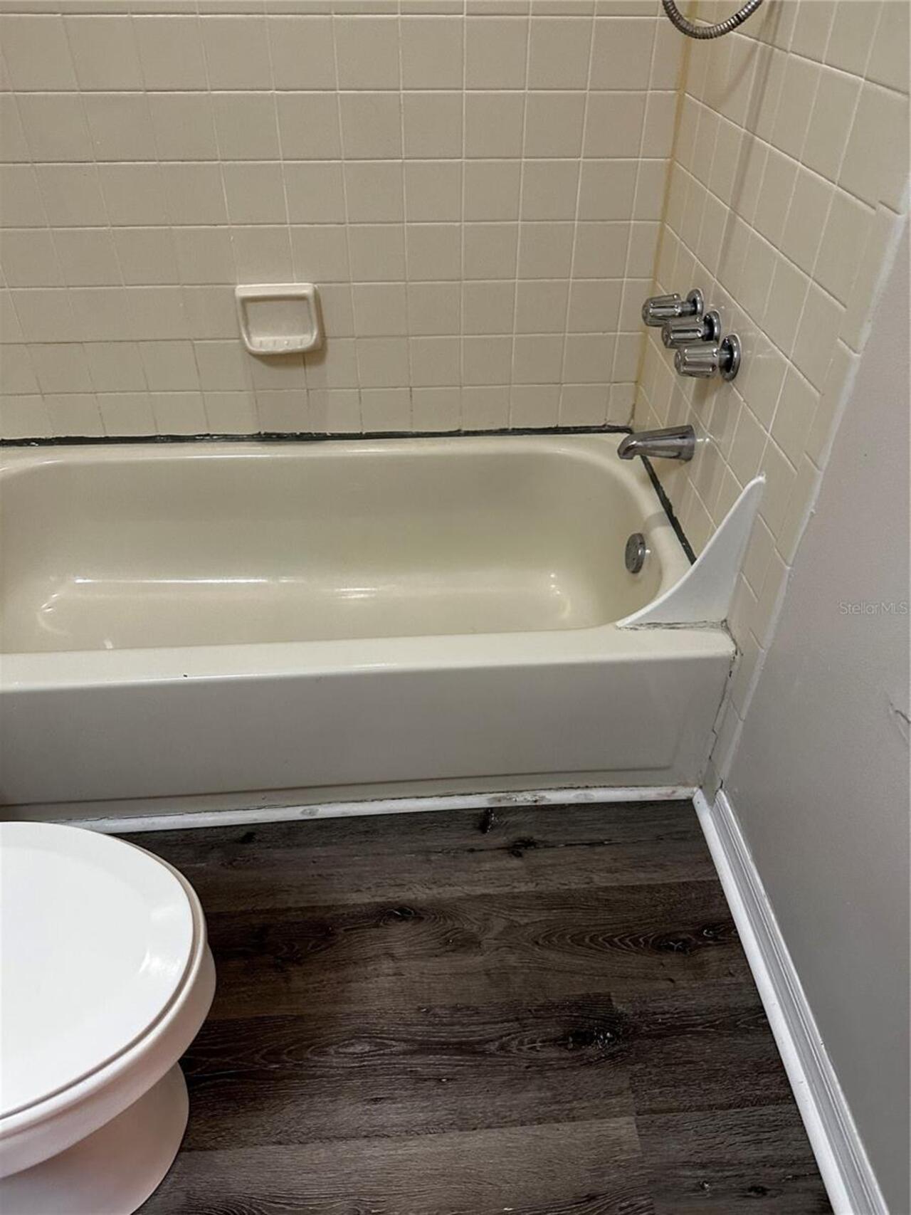 Listing Photo 18
