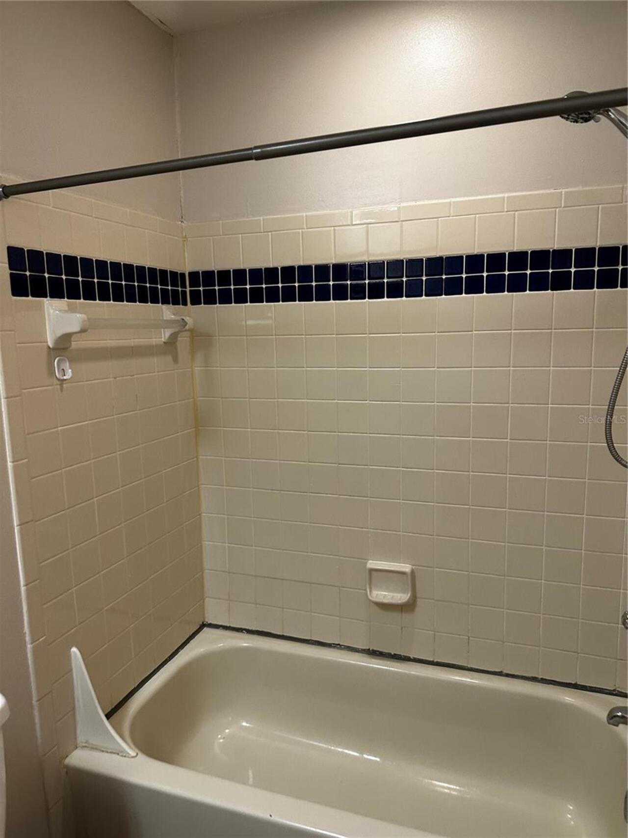 Listing Photo 23