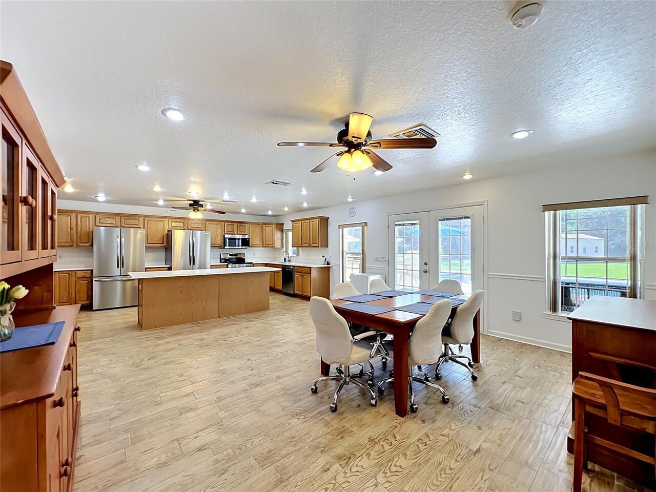Listing Photo 16