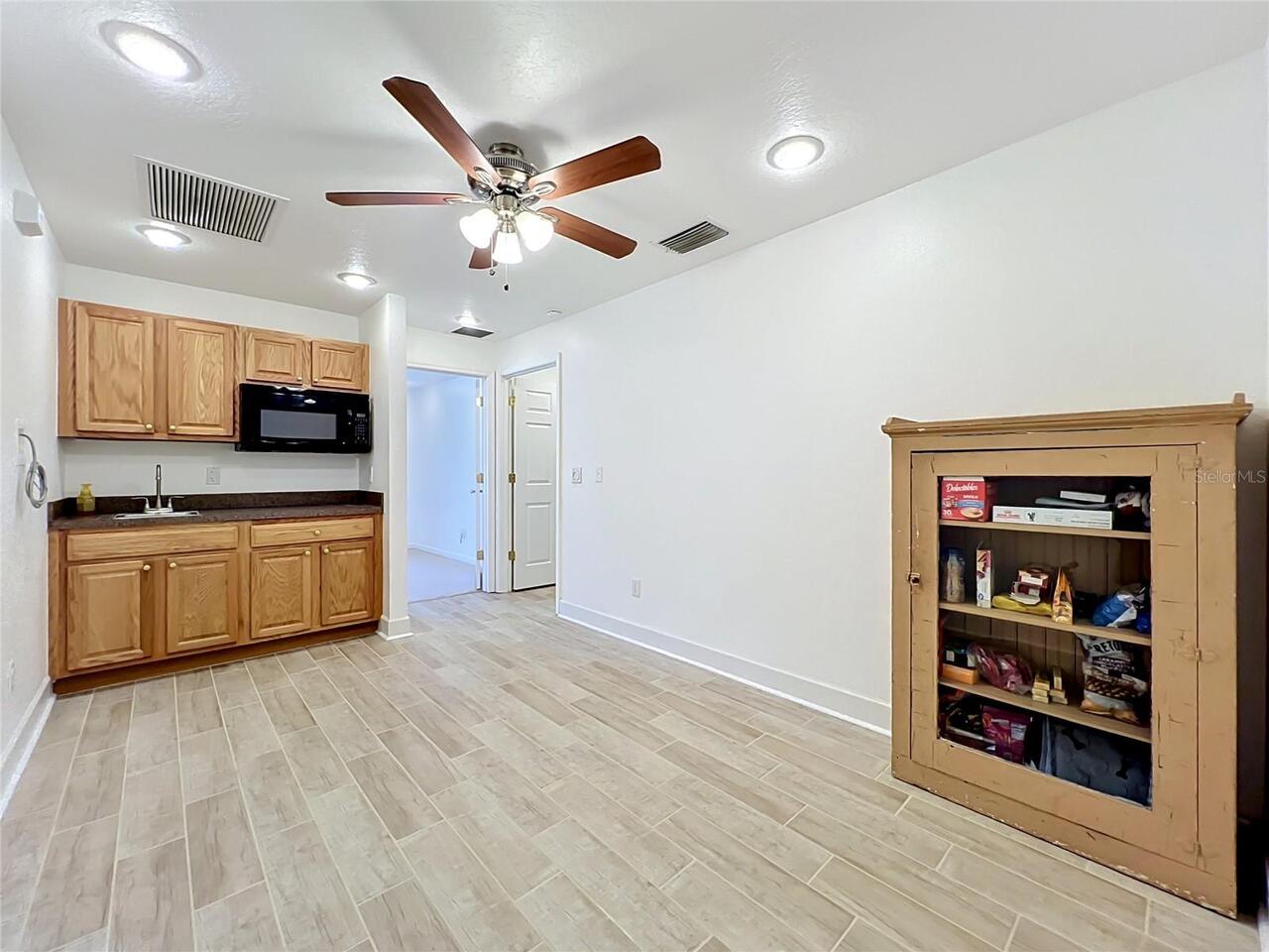 Listing Photo 33