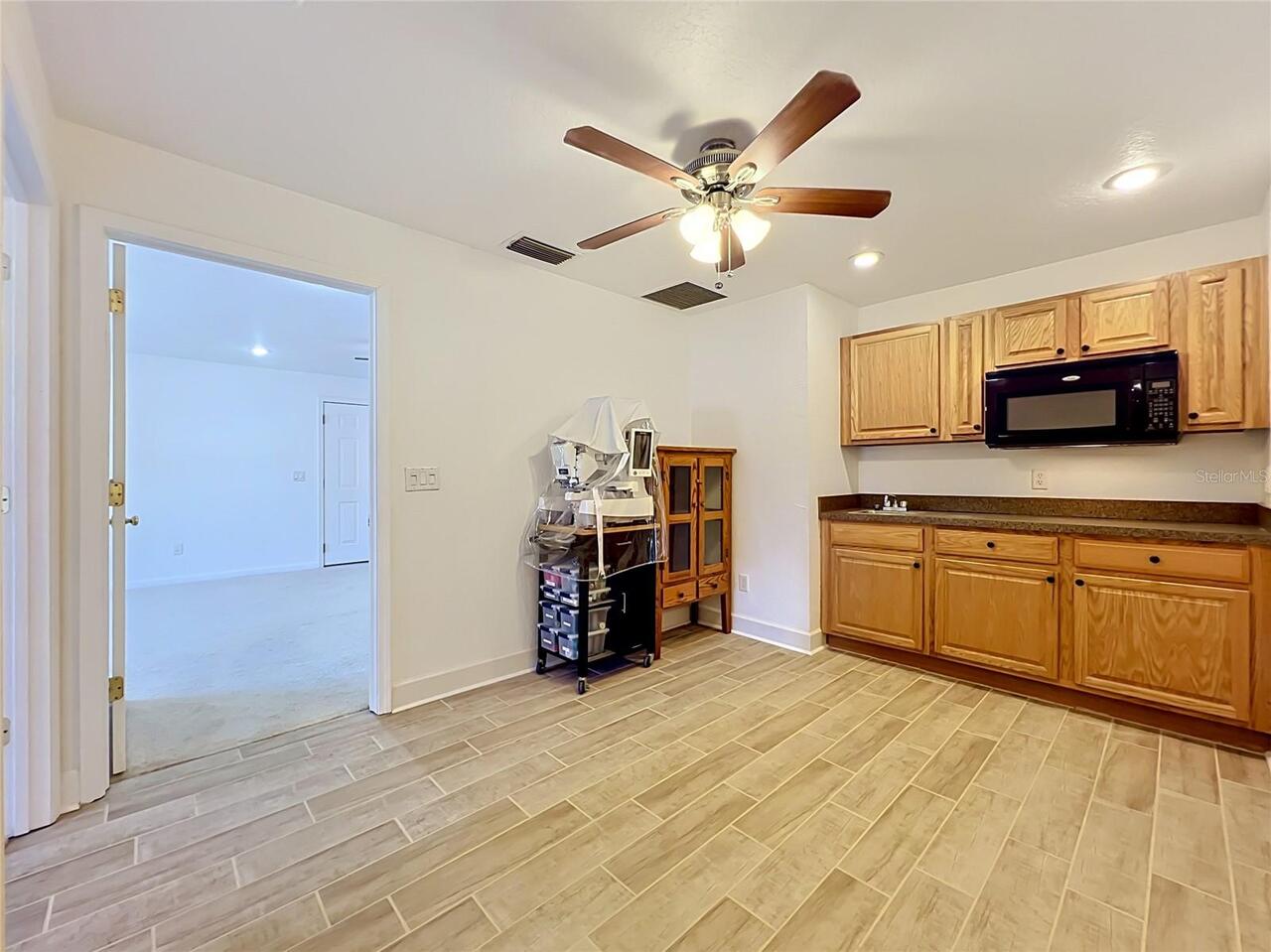 Listing Photo 41