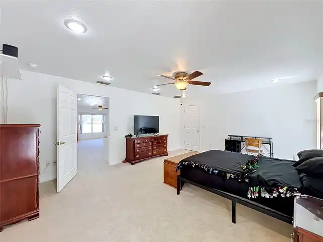 Listing Photo 47
