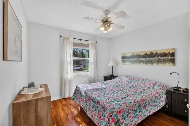 Listing Photo 17